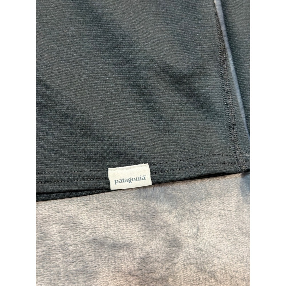 Patagonia Capilene 3 Midweight Base Layer Womens Black 1/4 Zip Top Small - Picture 3 of 7